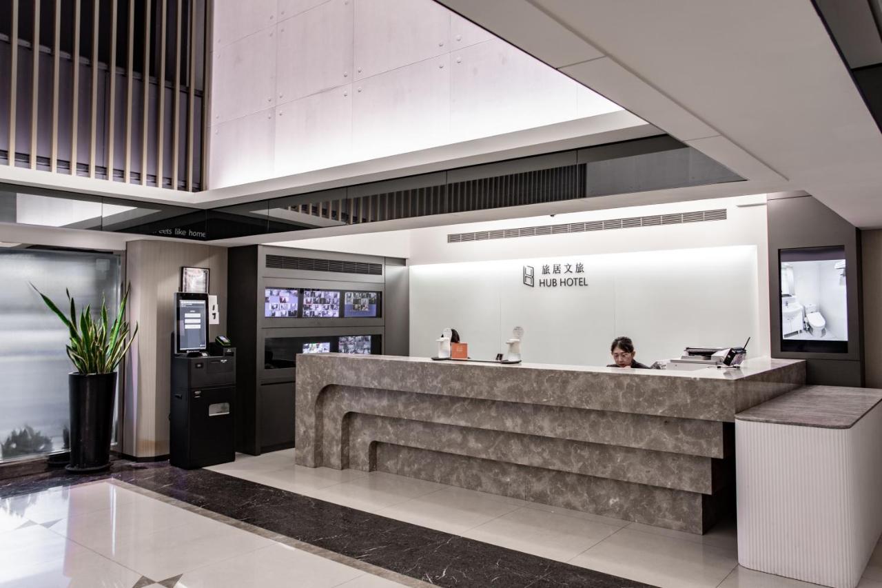Hub Hotel - Songshan Airport Branch Taipéi Exterior foto